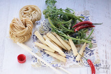 Load image into Gallery viewer, Beeswax Wrap Resuable