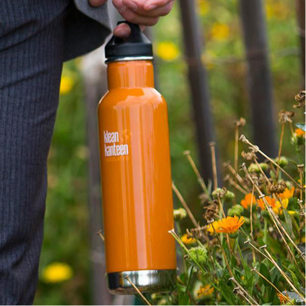 This Insulated Bottle Will Keep Hot Drinks Hot and Cold Drinks Cold for Hours!